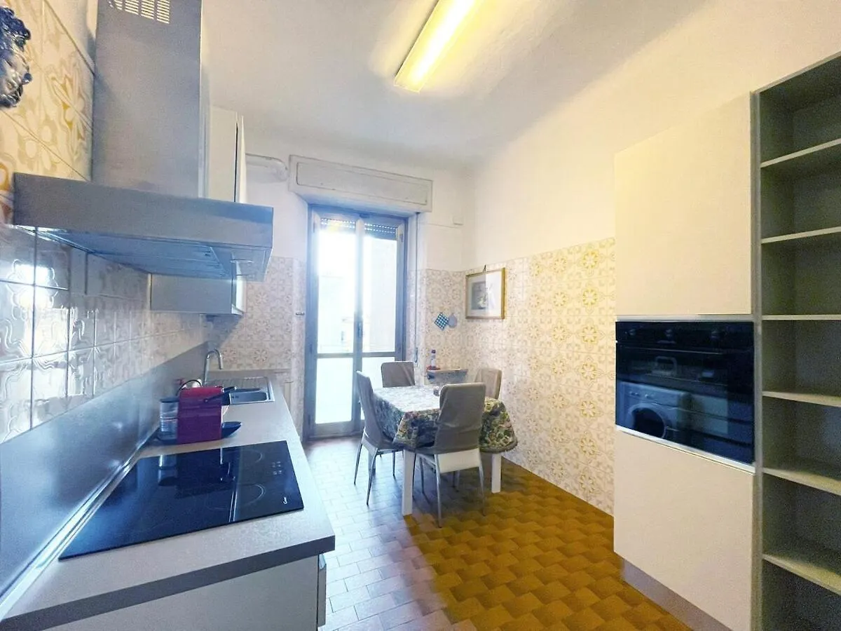 Grand Apartments Corner 32 Milan